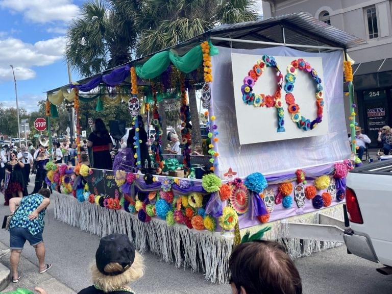 Let The Good Times Roll Over The Hill! Lake Wales Mardi Gras Celebrates 40 Years!