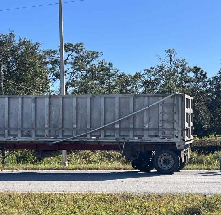 Semi Loses Tire, Vehicle Ends Up In Ditch in Lake Wales