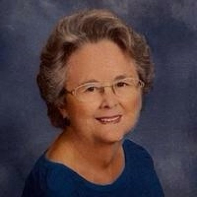 In Loving Memory of Elizabeth Ann Mann, 95, of Lake Wales