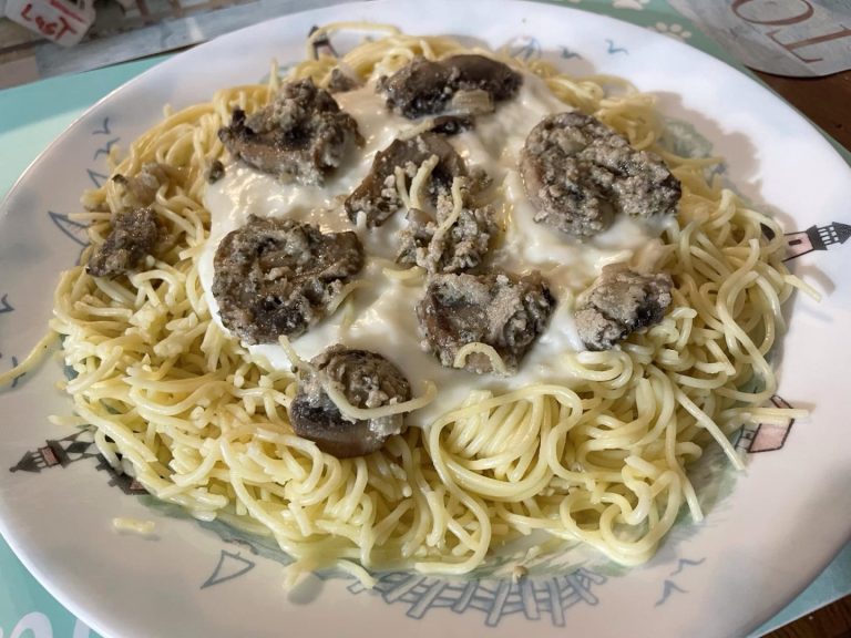 Cooking on the Ridge: Creamy Mushroom Pasta