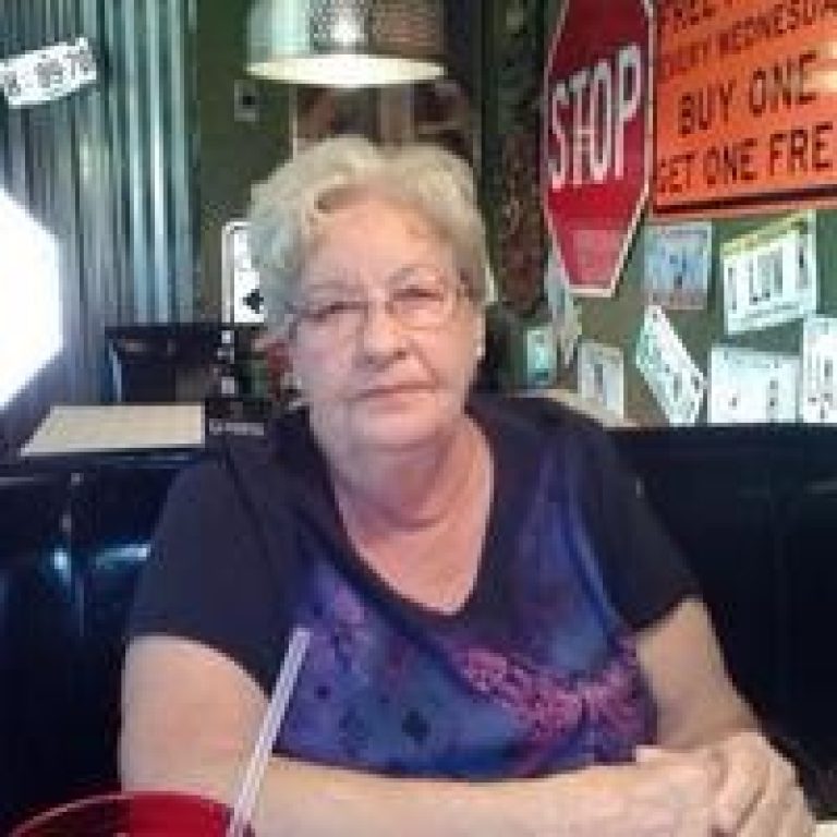In Loving Memory of Betty Lou Manning, 83, of Frostproof